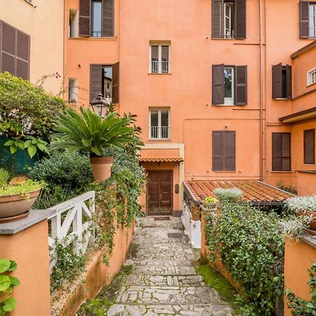 Fl Apartments Il Piccolo Borgo Di Trastevere Рим Екстериор снимка