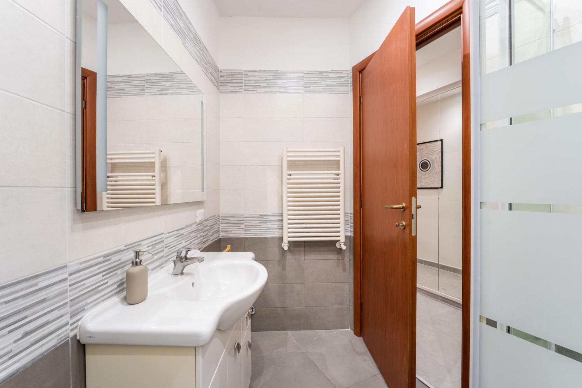 Fl Apartments Il Piccolo Borgo Di Trastevere Рим Екстериор снимка